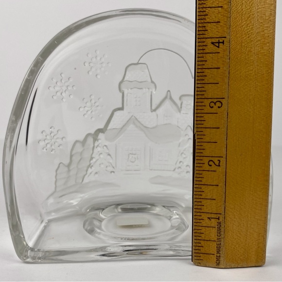 Luminarc etched glass candle holder, vintage 1991 Welcome Home winter scene - Picture 6 of 8
